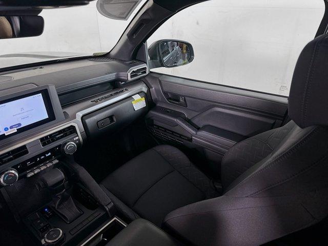 2025 Toyota Tacoma 4WD Vehicle Photo in Flemington, NJ 08822