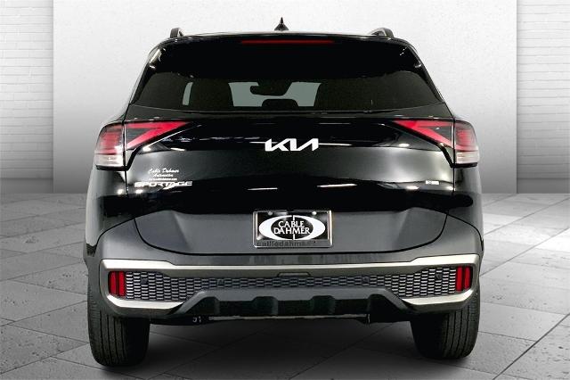 2024 Kia Sportage Vehicle Photo in Lees Summit, MO 64086
