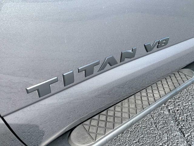 2019 Nissan Titan Vehicle Photo in MOON TOWNSHIP, PA 15108-2571