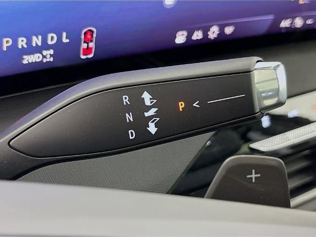 2025 Buick Enclave Vehicle Photo in PUYALLUP, WA 98371-4149