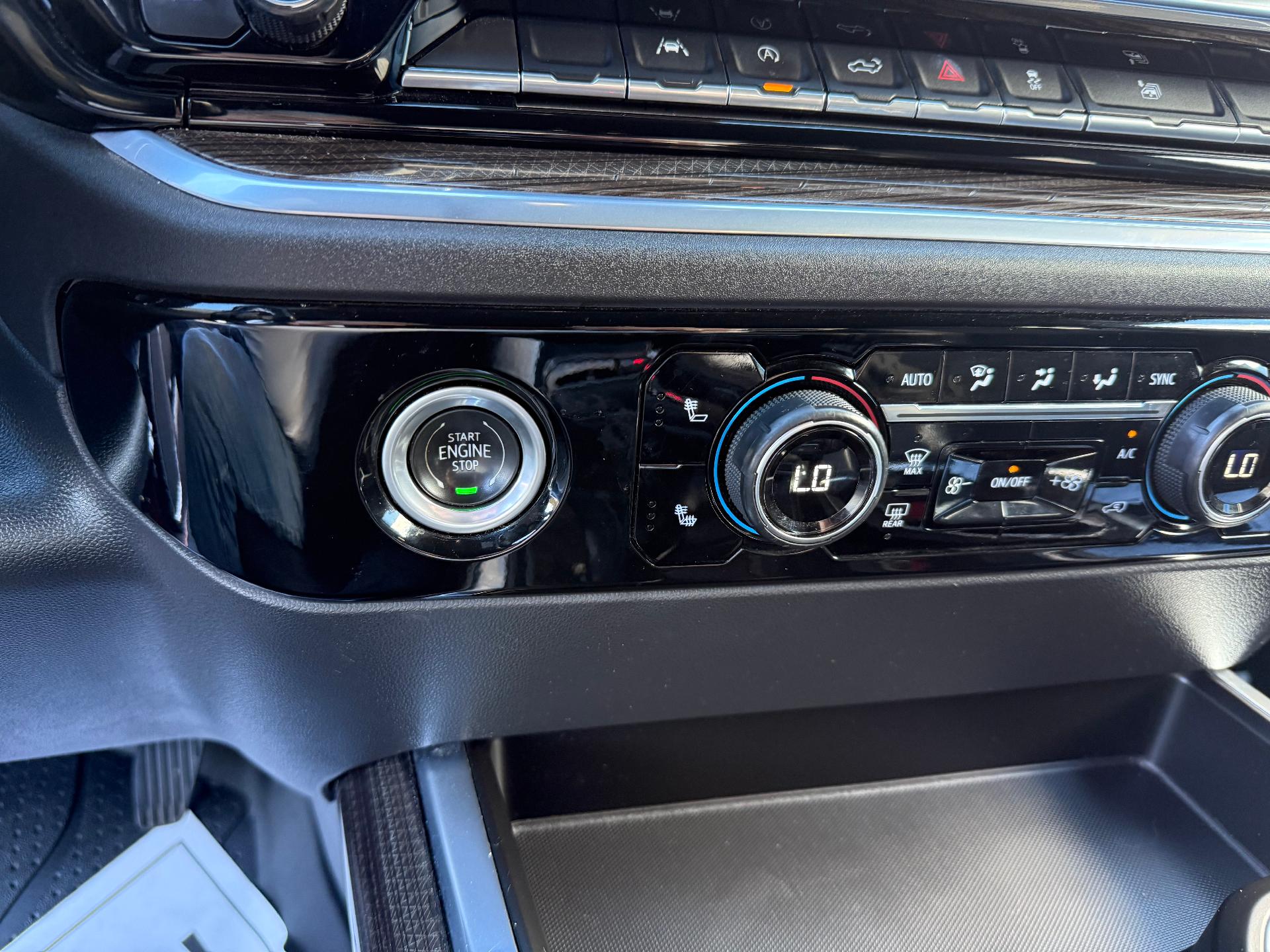 2022 Chevrolet Silverado 1500 photo 23 of 27