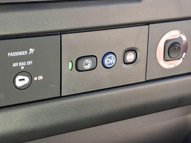 2024 Chevrolet Express Cutaway 3500 Vehicle Photo in DANBURY, CT 06810-5034