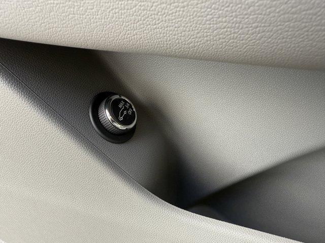 2025 Cadillac XT6 Vehicle Photo in LEOMINSTER, MA 01453-2952