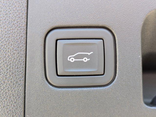 2024 Cadillac XT4 Vehicle Photo in BRUNSWICK, GA 31525-1881