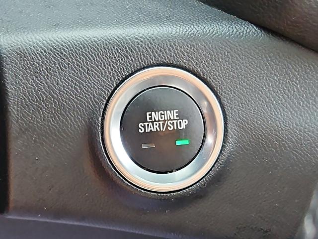 2023 GMC Terrain Vehicle Photo in TREVOSE, PA 19053-4984