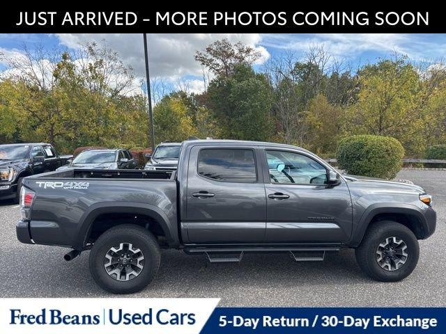 2020 Toyota Tacoma 4WD Vehicle Photo in Flemington, NJ 08822