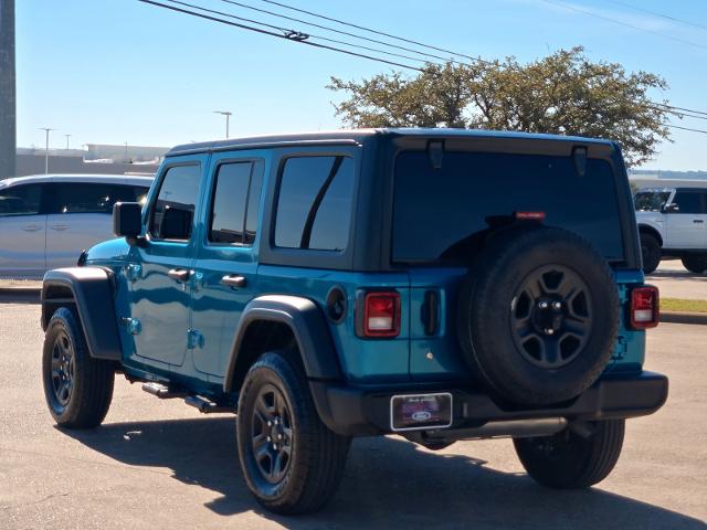 2024 Jeep Wrangler Vehicle Photo in Weatherford, TX 76087