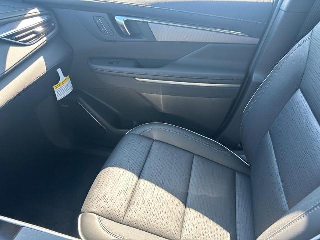 2025 Buick Enclave Vehicle Photo in COLUMBIA, MO 65203-3903