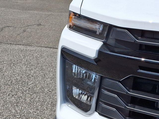 2025 Chevrolet Silverado 3500 HD Chassis Cab Vehicle Photo in DANBURY, CT 06810-5034