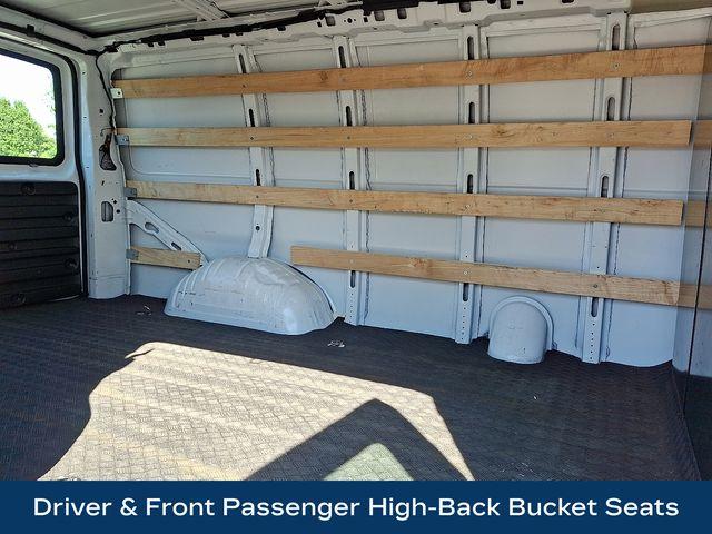 2023 Chevrolet Express Cargo 2500 Vehicle Photo in DANBURY, CT 06810-5034