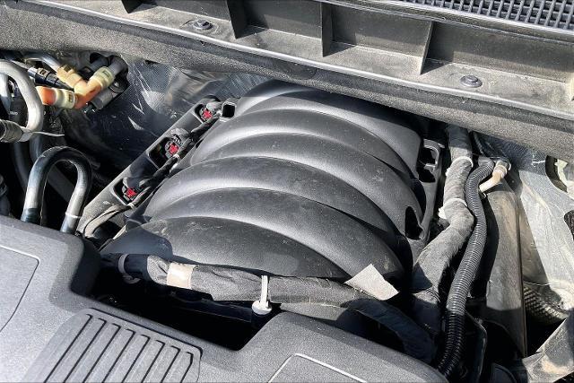 2023 Chevrolet Suburban Vehicle Photo in INDEPENDENCE, MO 64055-1314