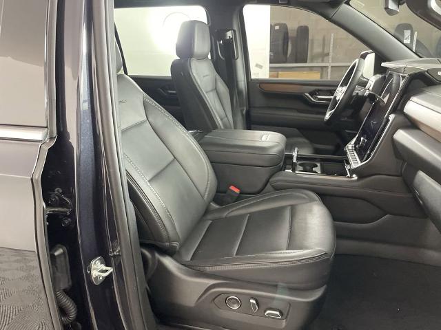 2025 GMC Yukon XL Vehicle Photo in GILBERT, AZ 85297-0402