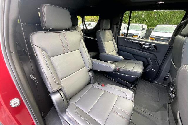 2025 Chevrolet Suburban Vehicle Photo in INDEPENDENCE, MO 64055-1314