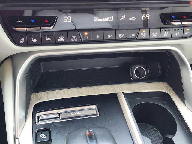2024 Mazda CX-90 PHEV Vehicle Photo in DENTON, TX 76210-9321