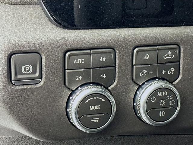 2026 GMC Sierra 1500 Vehicle Photo in PUYALLUP, WA 98371-4149
