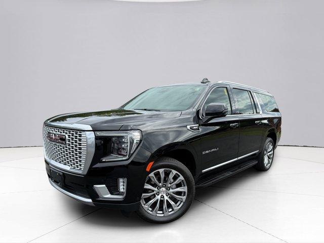 2024 GMC Yukon XL Vehicle Photo in LEOMINSTER, MA 01453-2952