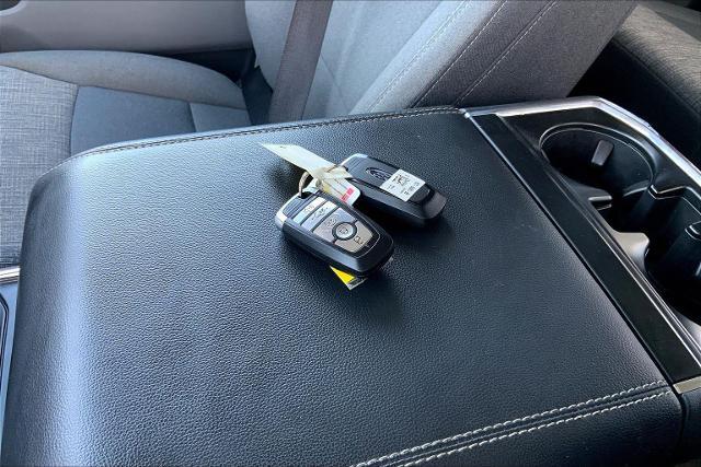 2021 Ford F-150 Vehicle Photo in TOPEKA, KS 66609-0000