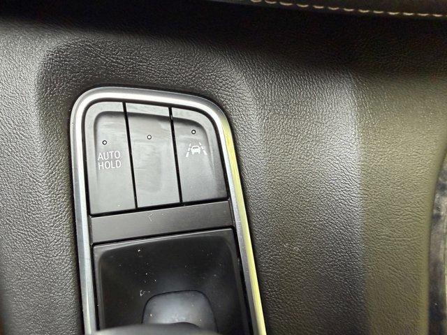 2021 Cadillac Escalade ESV Vehicle Photo in LEOMINSTER, MA 01453-2952