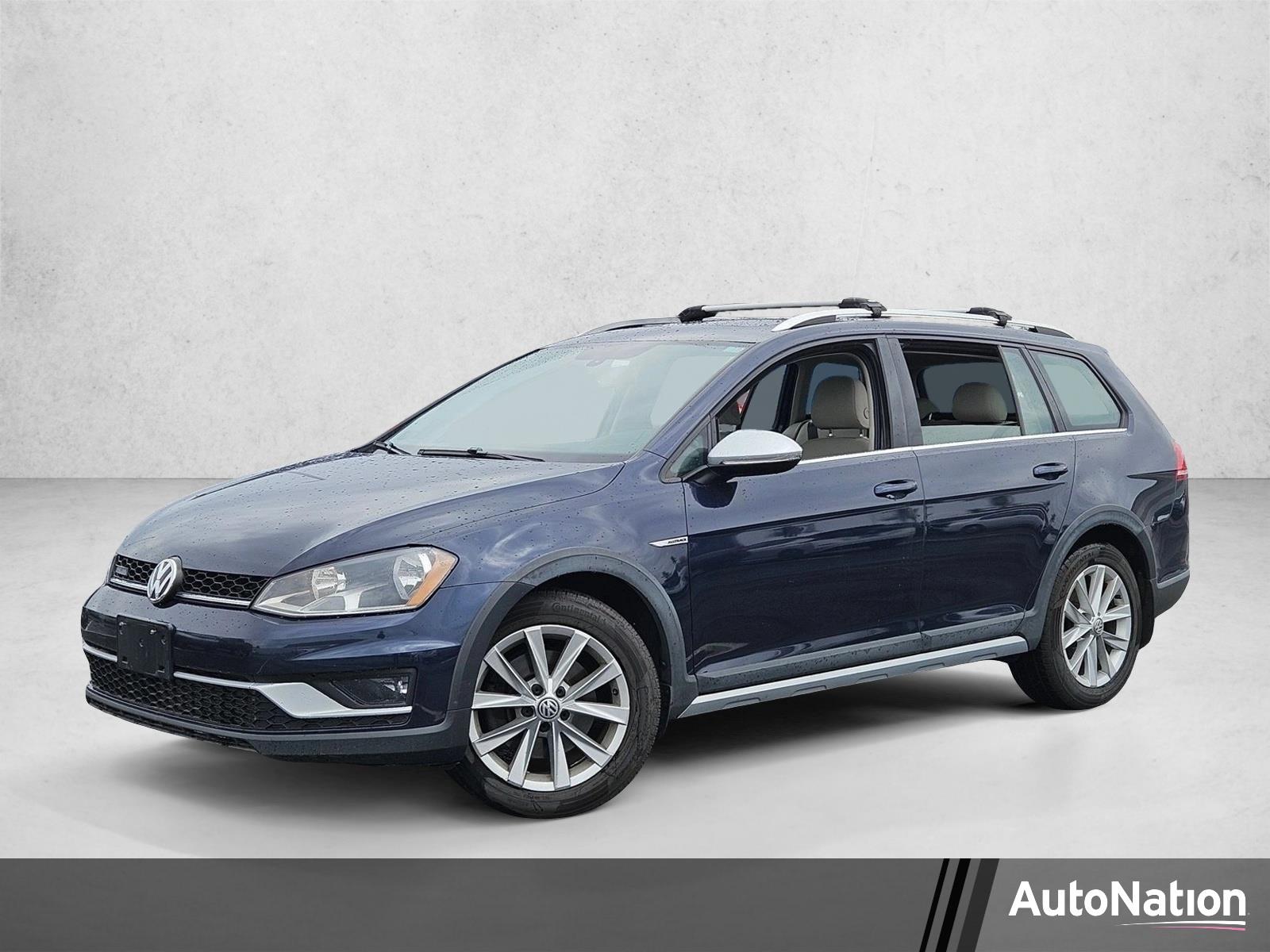 2017 Volkswagen Golf Alltrack Vehicle Photo in Chandler, AZ 85286