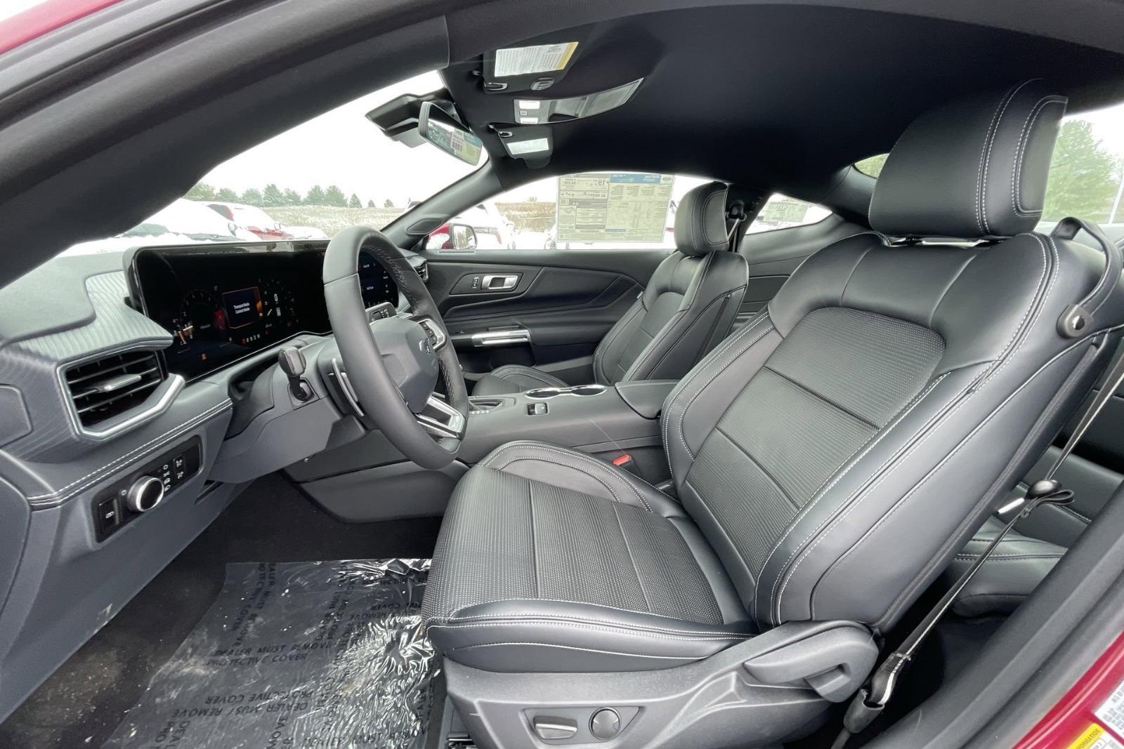 2025 Ford Mustang Vehicle Photo in Belle Vernon, PA 15012