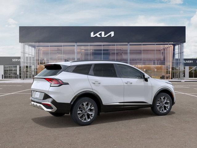 2025 Kia Sportage Hybrid Vehicle Photo in Westbrook, ME 04092