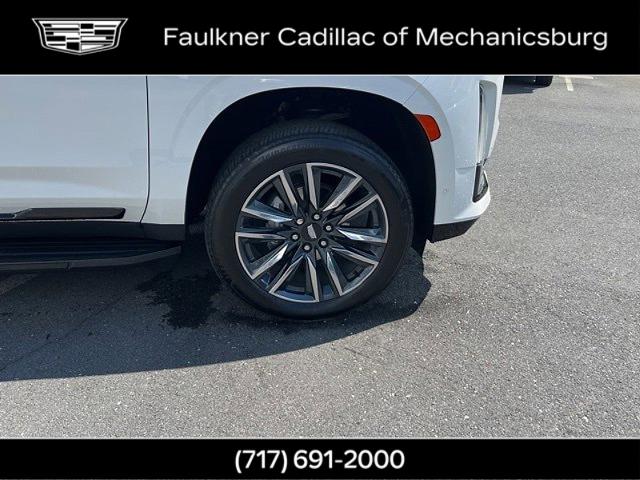 2023 Cadillac Escalade ESV Vehicle Photo in MECHANICSBURG, PA 17050-1707
