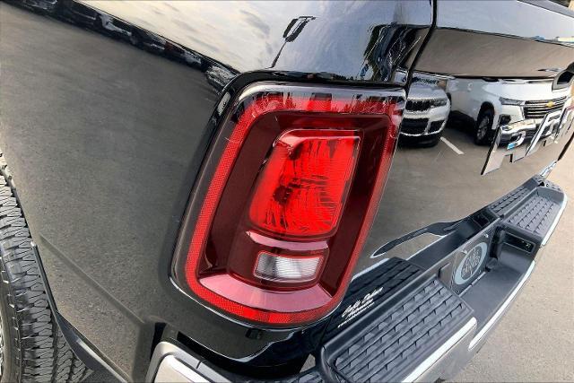 2025 Ram 2500 Vehicle Photo in KANSAS CITY, MO 64114-4502