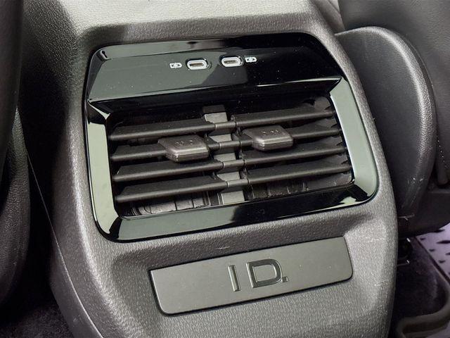 2021 Volkswagen ID.4 Vehicle Photo in Puyallup, WA 98371