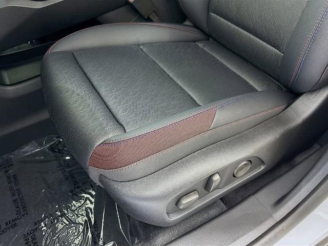 2026 Chevrolet Equinox Vehicle Photo in PUYALLUP, WA 98371-4149