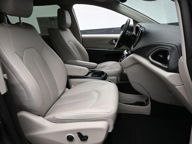 2021 Chrysler Pacifica Vehicle Photo in Cedar Rapids, IA 52402