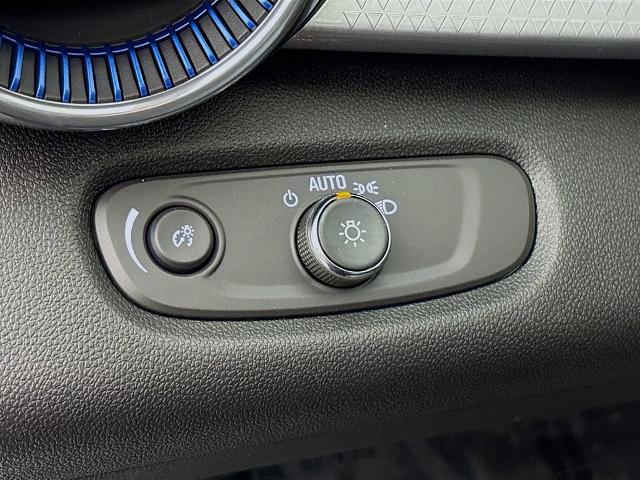 2026 Chevrolet Trax Vehicle Photo in PUYALLUP, WA 98371-4149