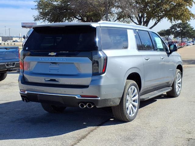 2025 Chevrolet Suburban Vehicle Photo in Denton, TX 76205