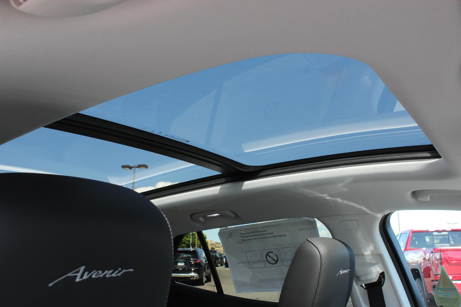 2025 Buick Envision Vehicle Photo in AURORA, CO 80012-4011