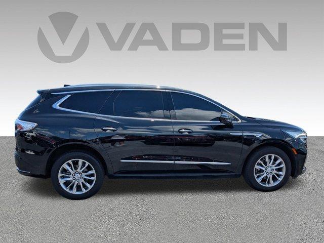 2024 Buick Enclave Vehicle Photo in BRUNSWICK, GA 31525-1881