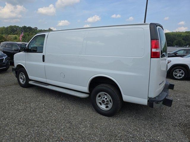 2023 GMC Savana Cargo Van Vehicle Photo in Pleasant Hills, PA 15236