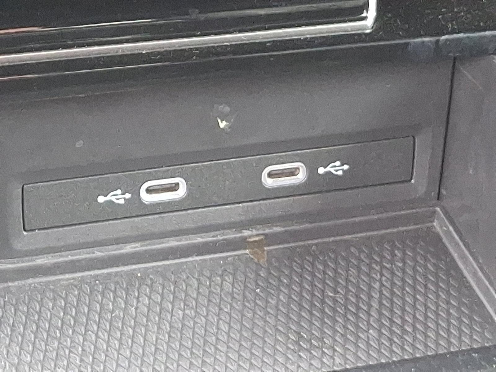 2025 Volkswagen Atlas Cross Sport Vehicle Photo in Trevose, PA 19053