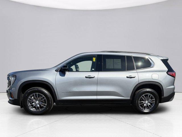 2025 GMC Acadia Vehicle Photo in LEOMINSTER, MA 01453-2952