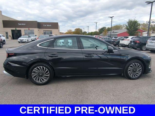 2024 Hyundai SONATA Hybrid Vehicle Photo in Merrillville, IN 46410
