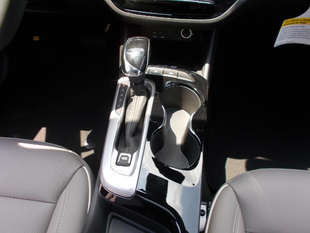 2025 Buick Envista Vehicle Photo in LOWELL, MA 01852-4336