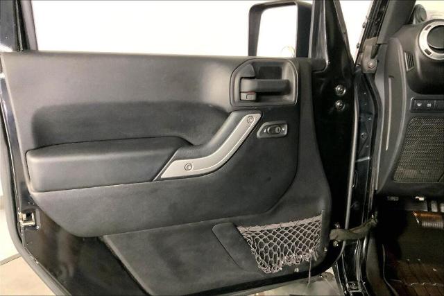 2014 Jeep Wrangler Unlimited Vehicle Photo in Kansas City, MO 64114