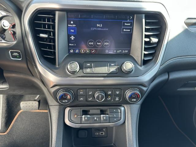 2022 GMC Acadia Vehicle Photo in MANITOWOC, WI 54220-5838