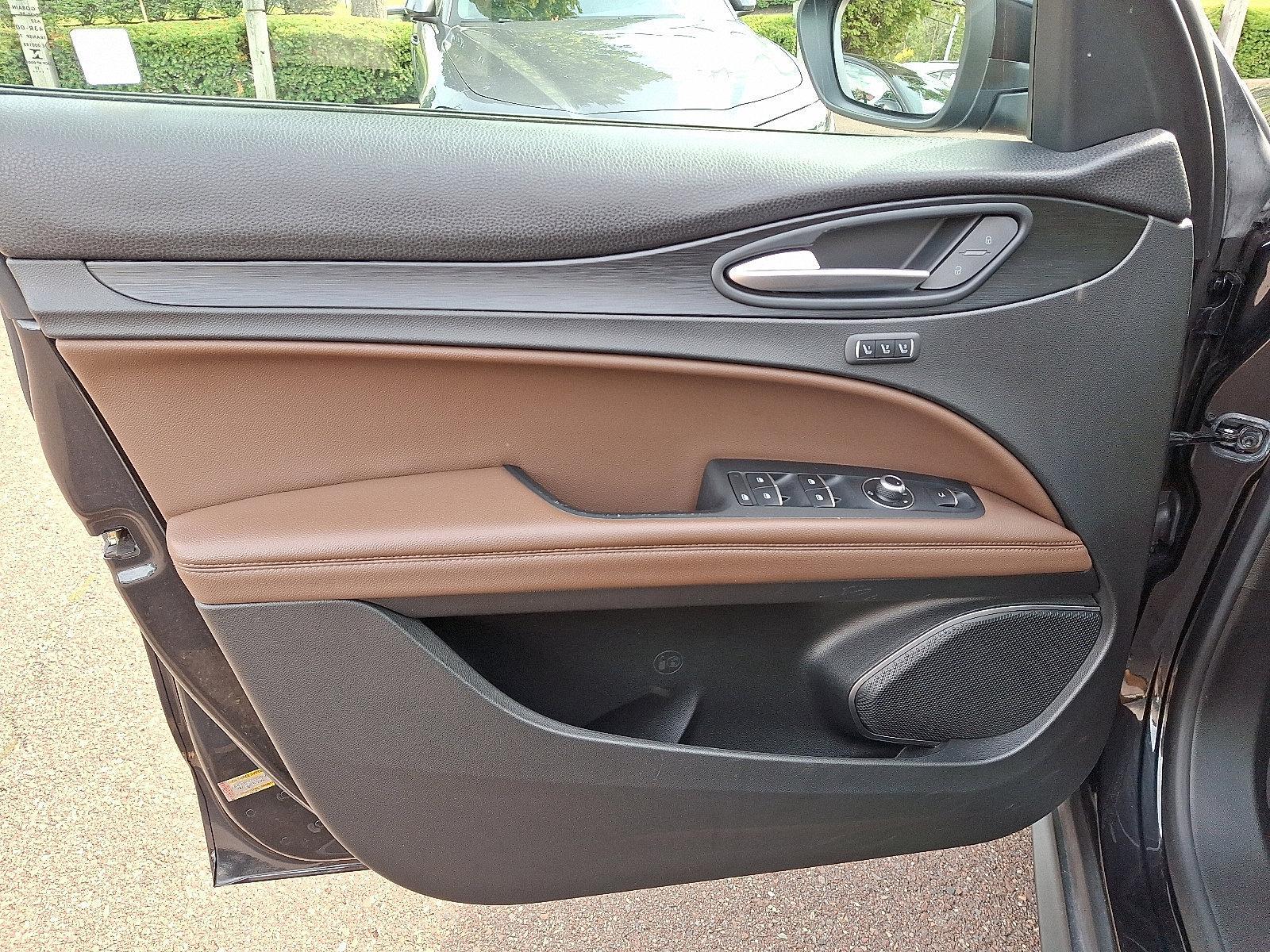 2018 Alfa Romeo Stelvio Vehicle Photo in Willow Grove, PA 19090