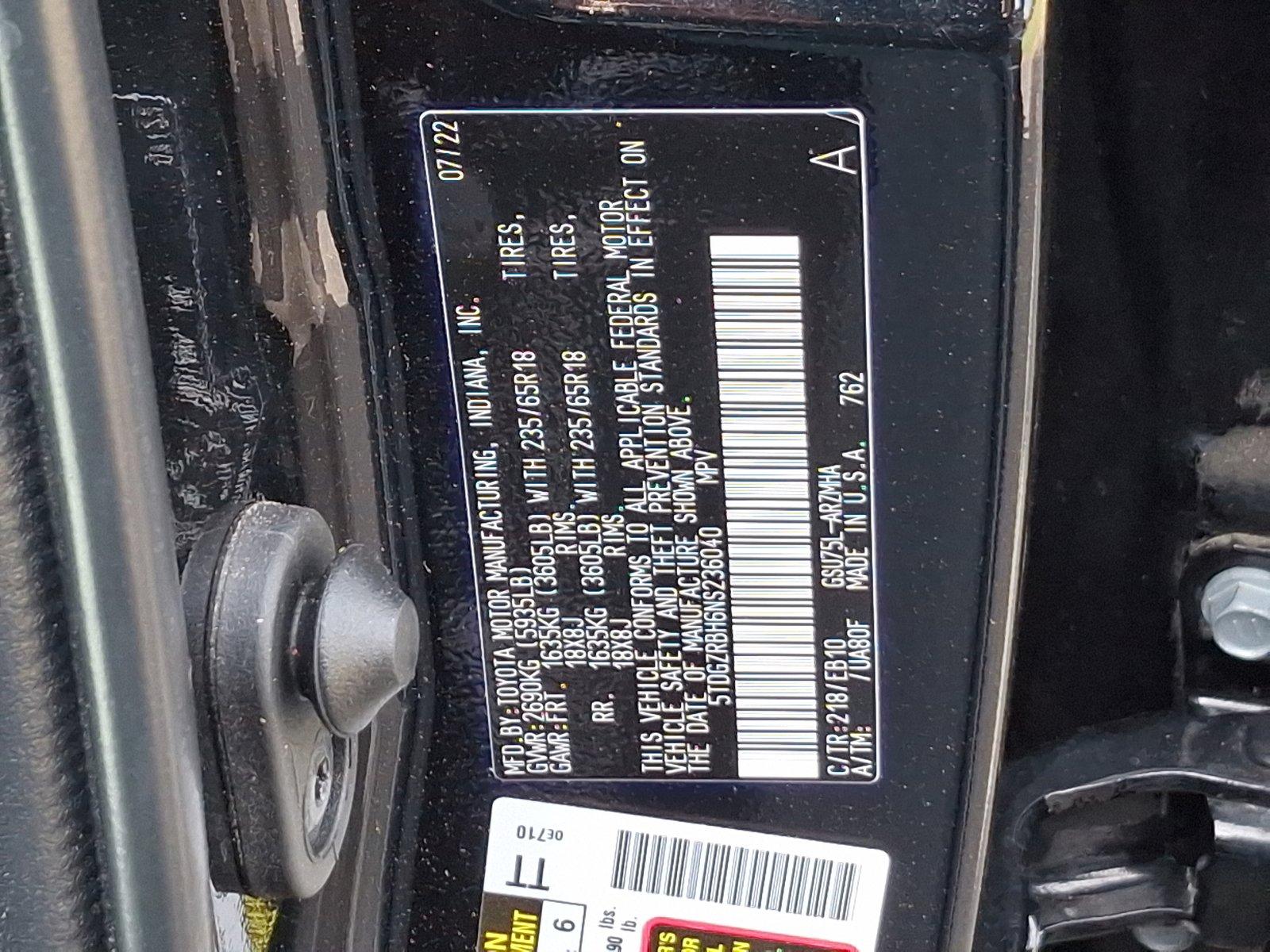 2022 Toyota Highlander Vehicle Photo in Trevose, PA 19053