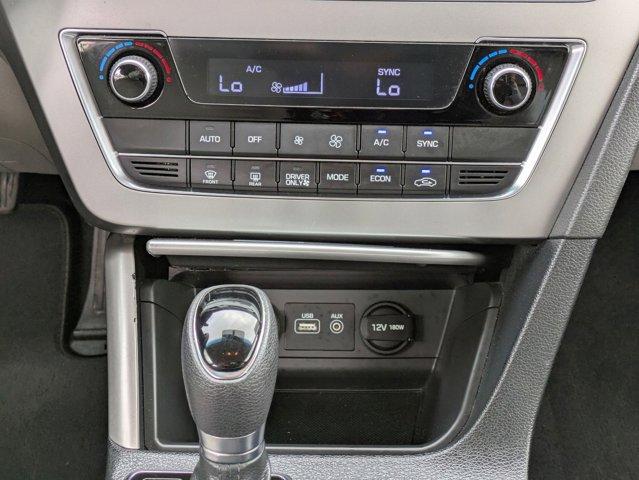 2016 Hyundai SONATA Hybrid Vehicle Photo in San Antonio, TX 78209