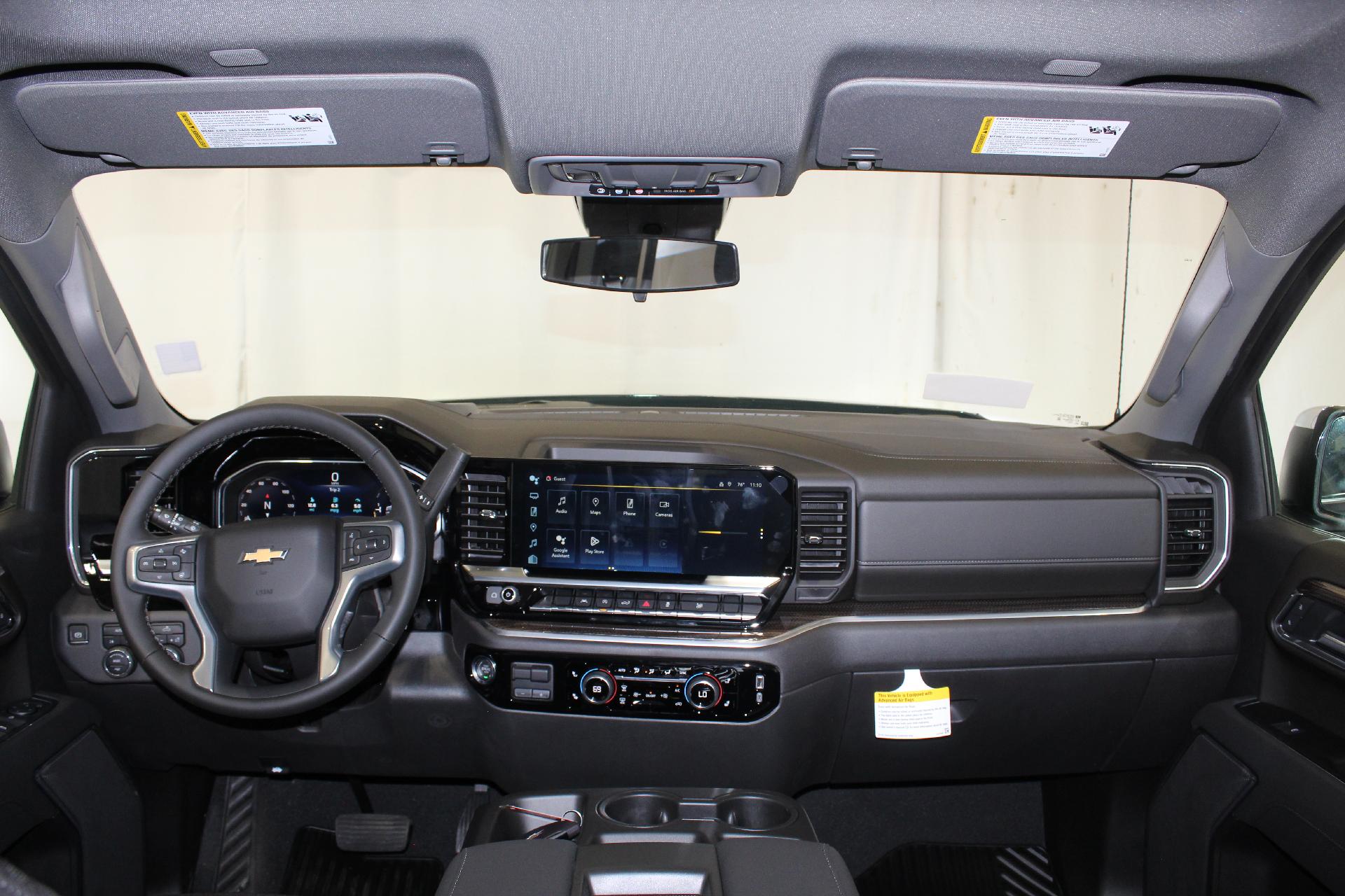 2025 Chevrolet Silverado 1500 Vehicle Photo in NORTHAMPTON, MA 01060-1120