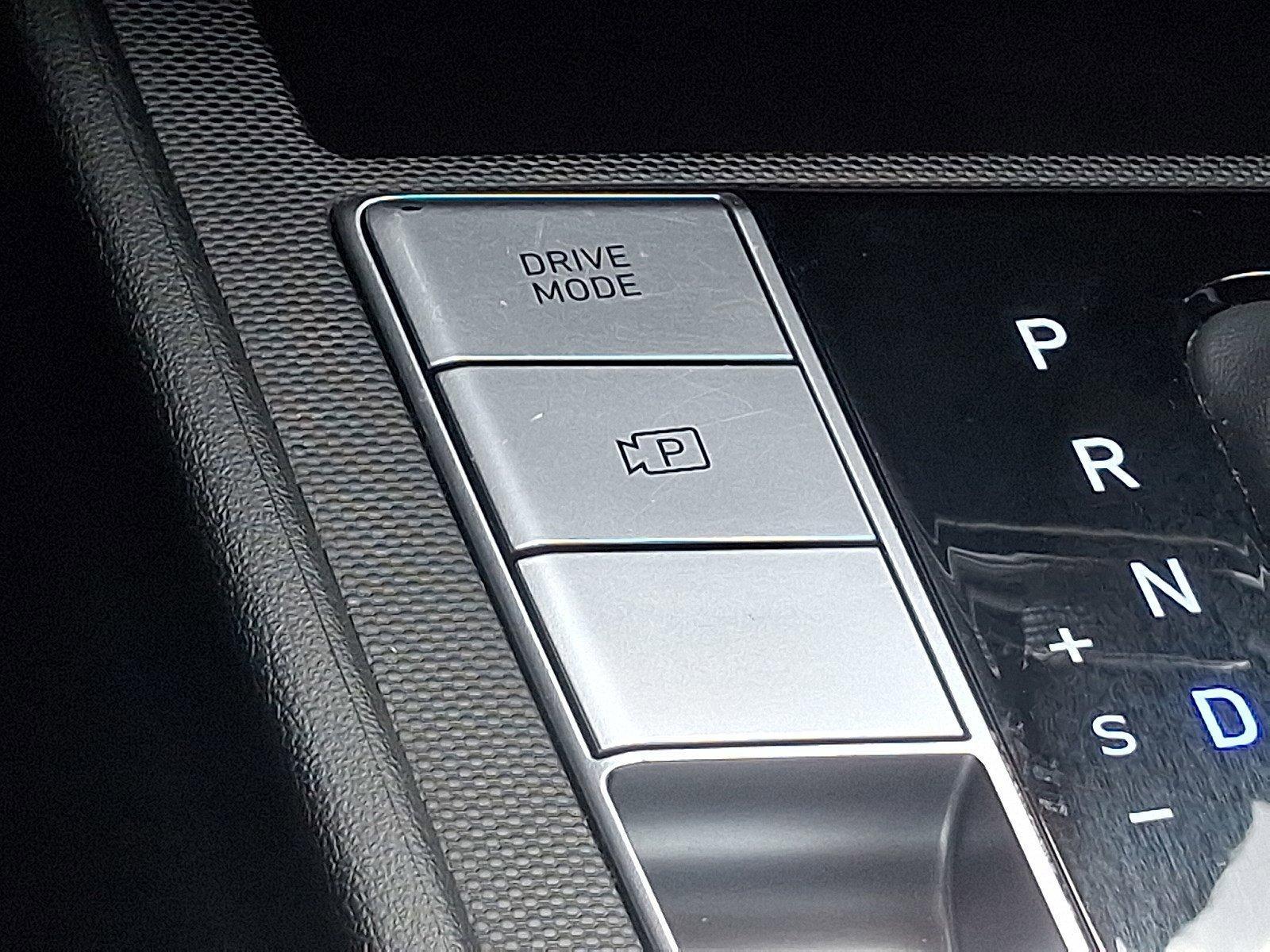 2023 Hyundai ELANTRA Hybrid Vehicle Photo in Harrisburg, PA 17111