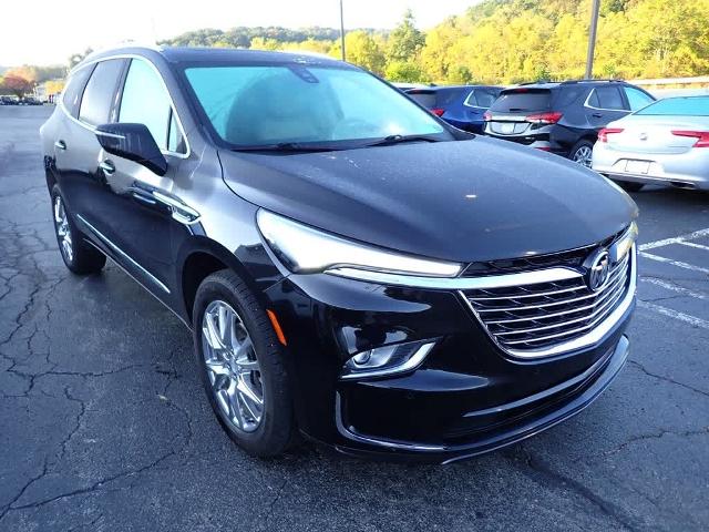 2022 Buick Enclave Vehicle Photo in ZELIENOPLE, PA 16063-2910