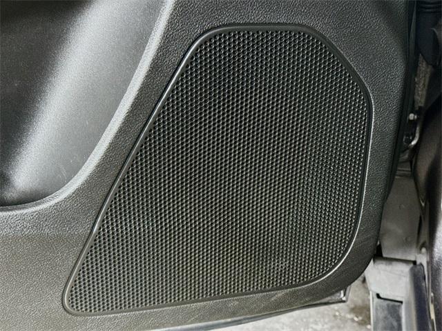 2021 Jeep Cherokee Vehicle Photo in Everett, WA 98204