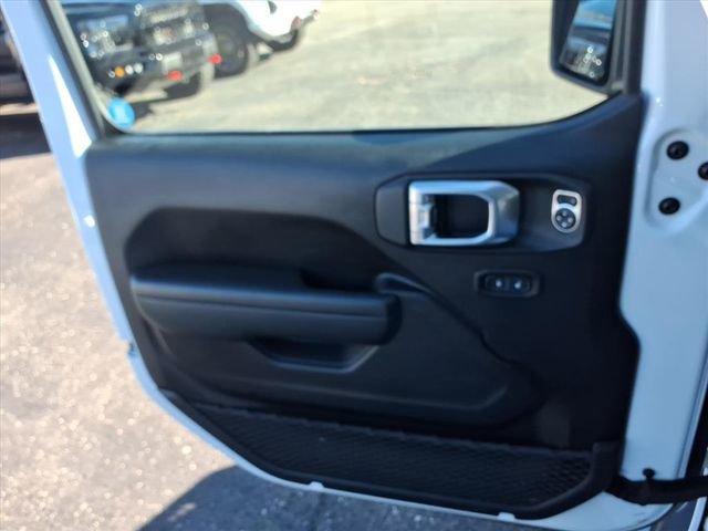 2022 Jeep Wrangler Vehicle Photo in DUNKIRK, NY 14048-3562