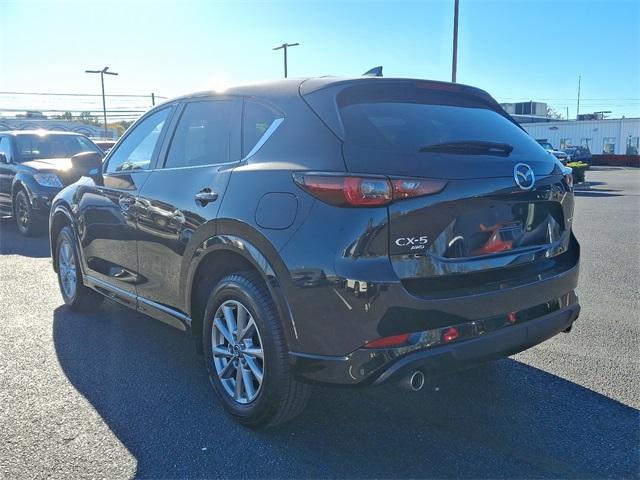 2024 Mazda CX-5 Vehicle Photo in New Bloomfield, PA 17068